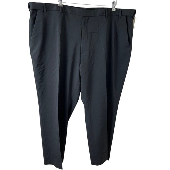 Van Heusen Other - VAN HEUSEN TRAVELER PANTS SIZE 50/30 BLACK NON IRON FLEX WAIST MEN PANTS. NWT